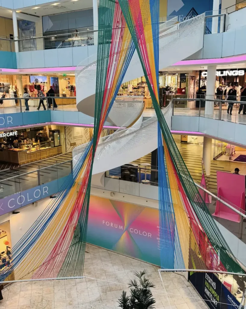 Lataamo Group Oy / Forum